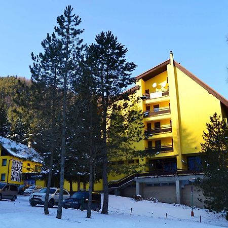 Hotel Smrečina Low Tatras Exteriér fotografie